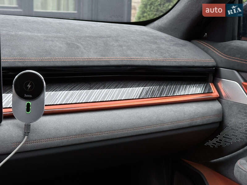 Внедорожник / Кроссовер Zeekr 001 2023 в Черновцах