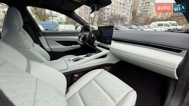 Позашляховик / Кросовер Zeekr 001 2024 в Бердичеві