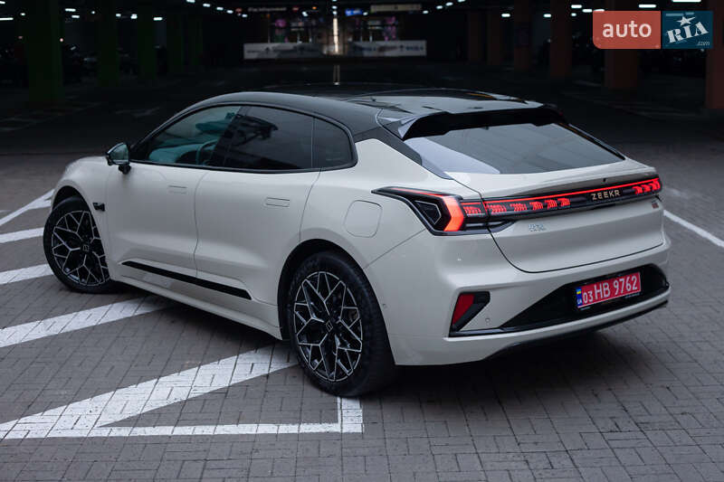 Позашляховик / Кросовер Zeekr 001 2024 в Києві фото 7 Позашляховик / Кросовер Zeekr 001 2024 в Києві