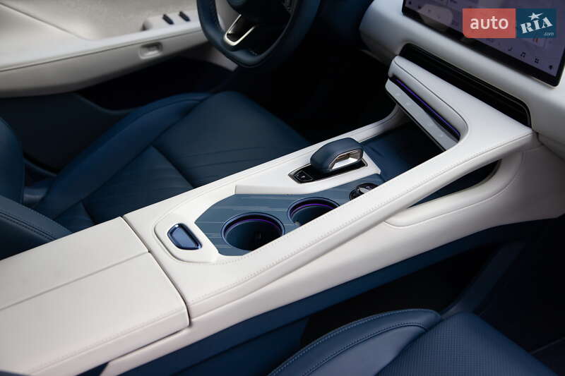 Позашляховик / Кросовер Zeekr 001 2024 в Києві фото 18 Позашляховик / Кросовер Zeekr 001 2024 в Києві