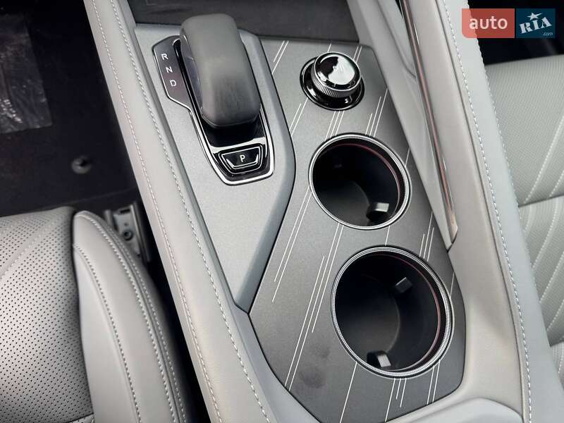 Позашляховик / Кросовер Zeekr 001 2025 в Києві