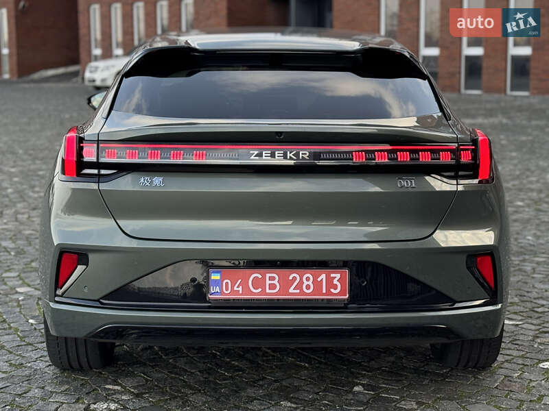 Позашляховик / Кросовер Zeekr 001 2024 в Дніпрі