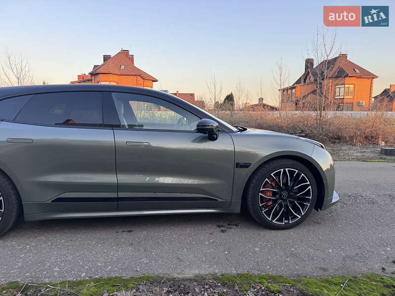 Внедорожник / Кроссовер Zeekr 001 2024 в Киеве