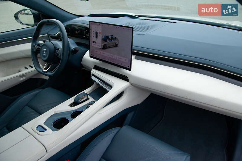 Внедорожник / Кроссовер Zeekr 001 2024 в Киеве