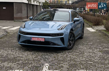 Внедорожник / Кроссовер Zeekr 001 2025 в Ивано-Франковске