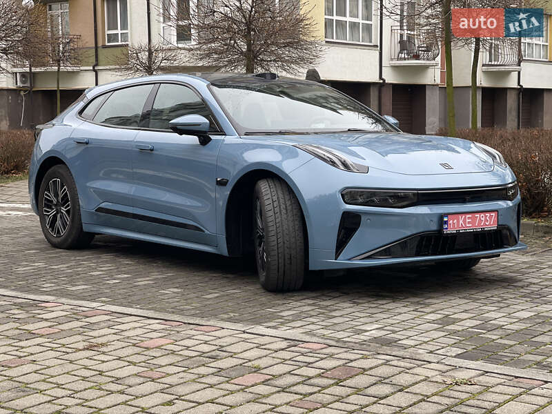 Внедорожник / Кроссовер Zeekr 001 2025 в Ивано-Франковске