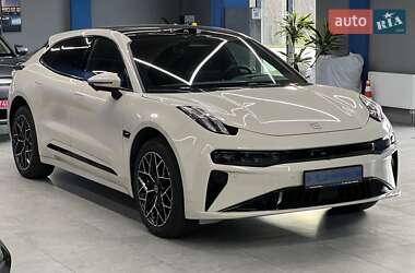 Позашляховик / Кросовер Zeekr 001 2024 в Дніпрі