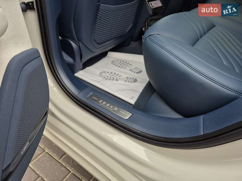 Позашляховик / Кросовер Zeekr 001 2024 в Києві фото 18 Позашляховик / Кросовер Zeekr 001 2024 в Києві