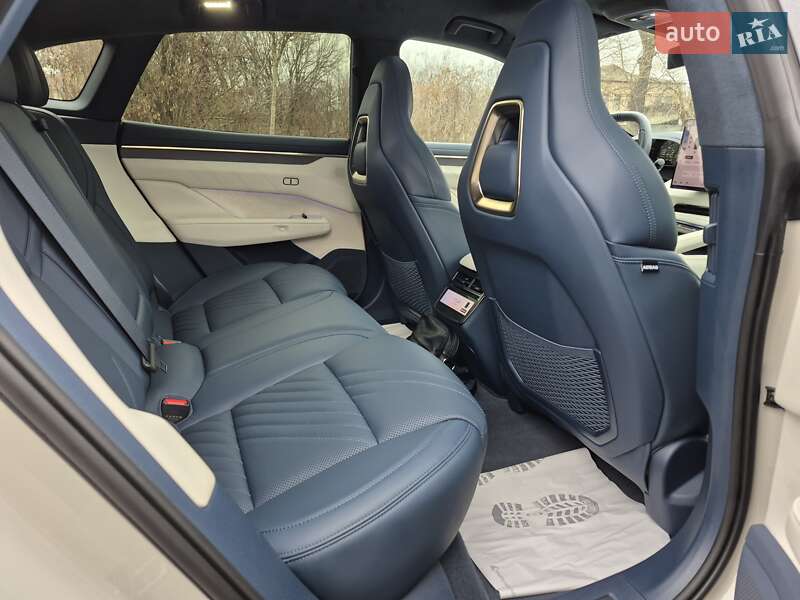 Позашляховик / Кросовер Zeekr 001 2024 в Києві фото 25 Позашляховик / Кросовер Zeekr 001 2024 в Києві