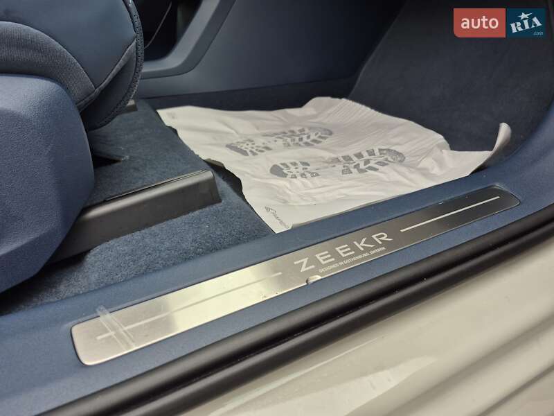 Позашляховик / Кросовер Zeekr 001 2024 в Києві фото 32 Позашляховик / Кросовер Zeekr 001 2024 в Києві