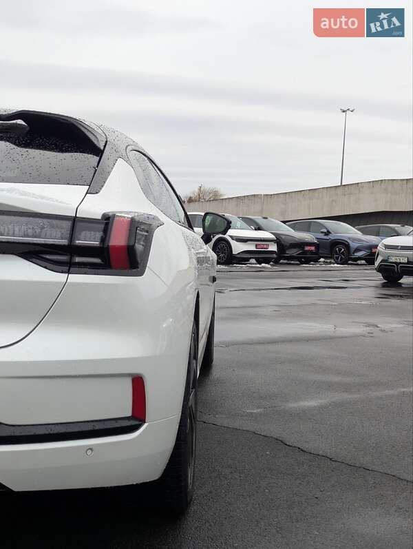 Внедорожник / Кроссовер Zeekr 001 2023 в Львове