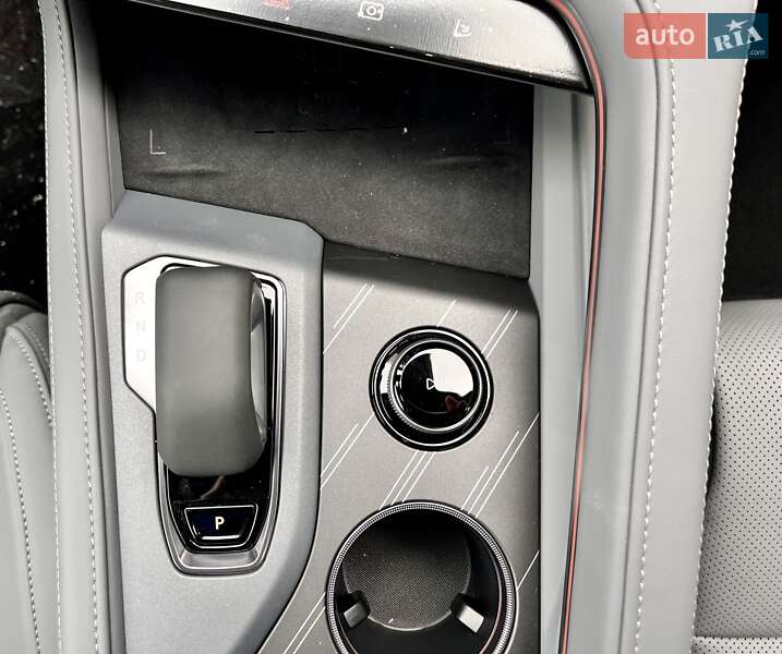 Позашляховик / Кросовер Zeekr 001 2025 в Києві