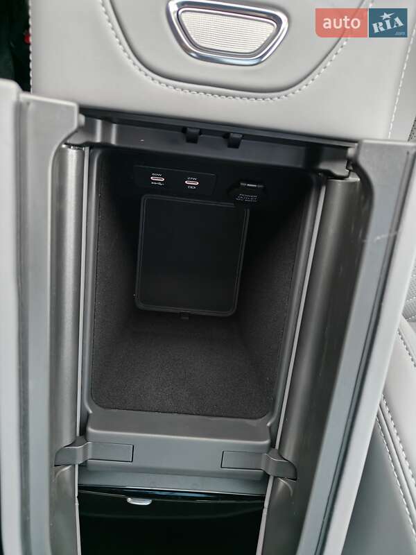 Позашляховик / Кросовер Zeekr 001 2025 в Києві