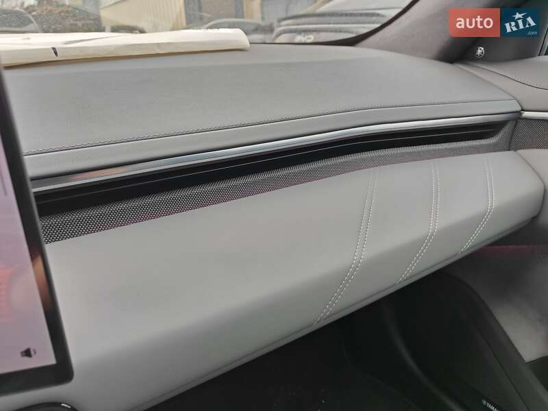 Позашляховик / Кросовер Zeekr 001 2025 в Києві