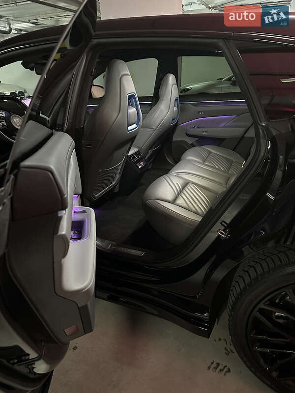 Позашляховик / Кросовер Zeekr 001 2024 в Києві