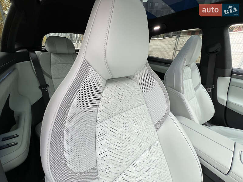 Внедорожник / Кроссовер Zeekr 001 2024 в Киеве