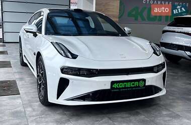 Позашляховик / Кросовер Zeekr 001 2024 в Києві