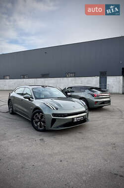 Внедорожник / Кроссовер Zeekr 001 2024 в Киеве