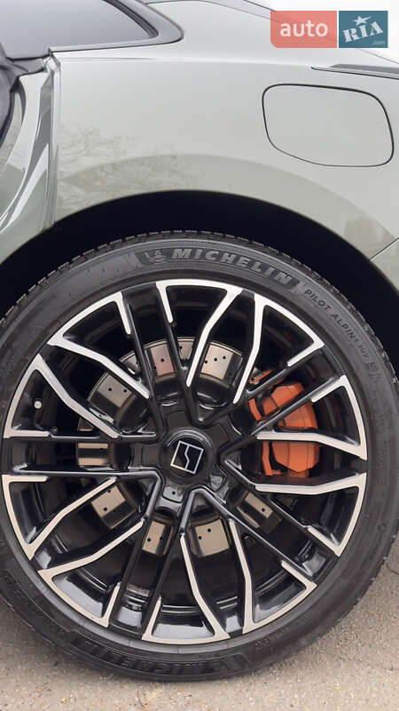 Позашляховик / Кросовер Zeekr 001 2024 в Дніпрі фото 12 Позашляховик / Кросовер Zeekr 001 2024 в Дніпрі