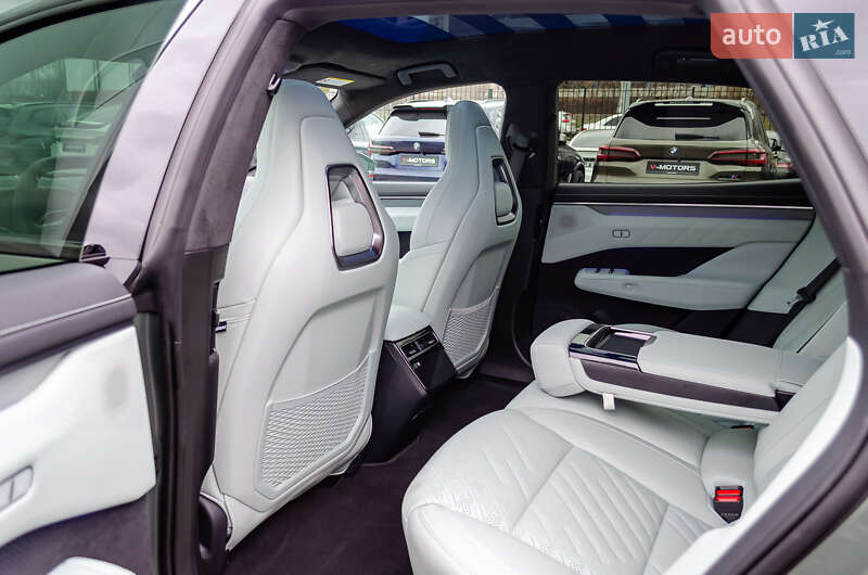 Внедорожник / Кроссовер Zeekr 001 2024 в Киеве