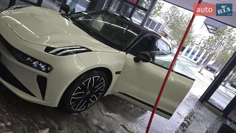 Позашляховик / Кросовер Zeekr 001 2024 в Рівному