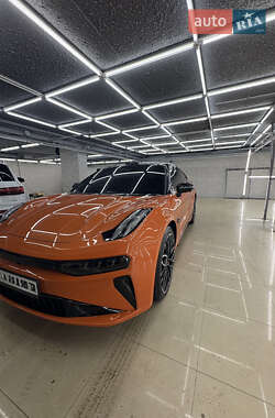 Позашляховик / Кросовер Zeekr 001 2024 в Києві