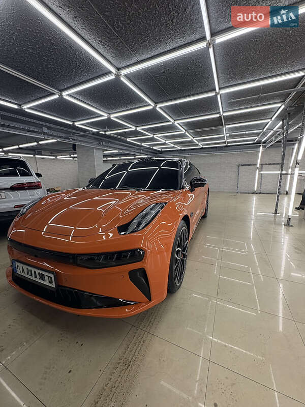 Внедорожник / Кроссовер Zeekr 001 2024 в Киеве