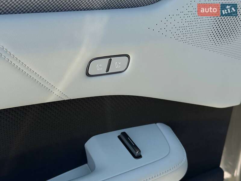 Внедорожник / Кроссовер Zeekr 001 2024 в Каменец-Подольском