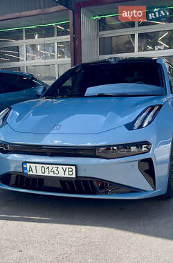 Позашляховик / Кросовер Zeekr 001 2024 в Києві