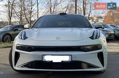 Позашляховик / Кросовер Zeekr 001 2024 в Дніпрі