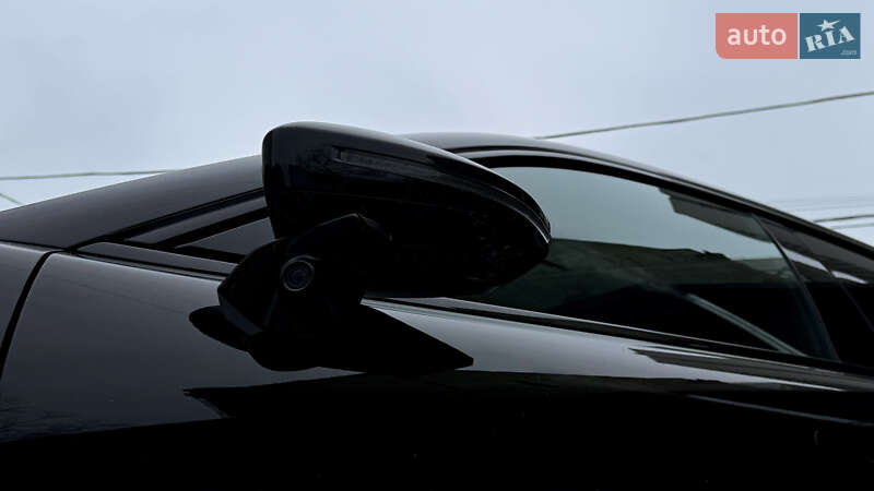 Позашляховик / Кросовер Zeekr 001 2024 в Києві