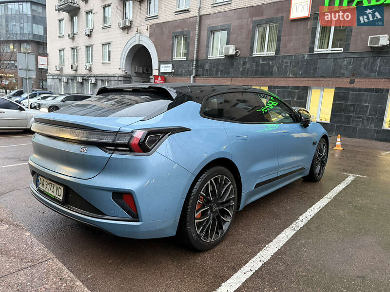 Внедорожник / Кроссовер Zeekr 001 2025 в Киеве