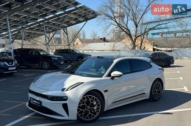 Позашляховик / Кросовер Zeekr 001 2024 в Києві