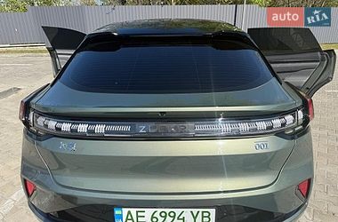 Внедорожник / Кроссовер Zeekr 001 2025 в Днепре