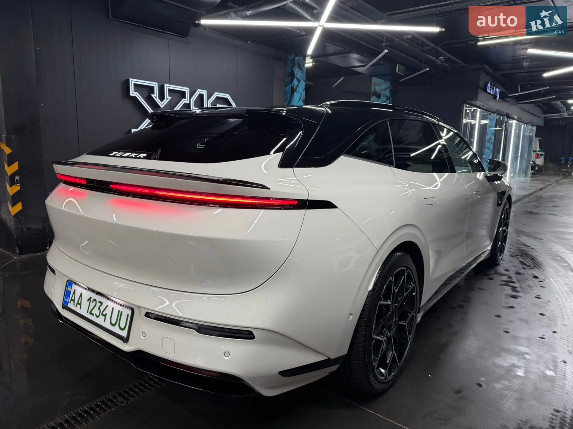 Zeekr 007 GT 2025 VIN L6T79NCE3SN069829 фото оголошення 10 з 20