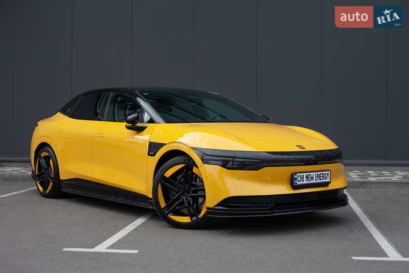 Седан Zeekr 007 2024 в Киеве