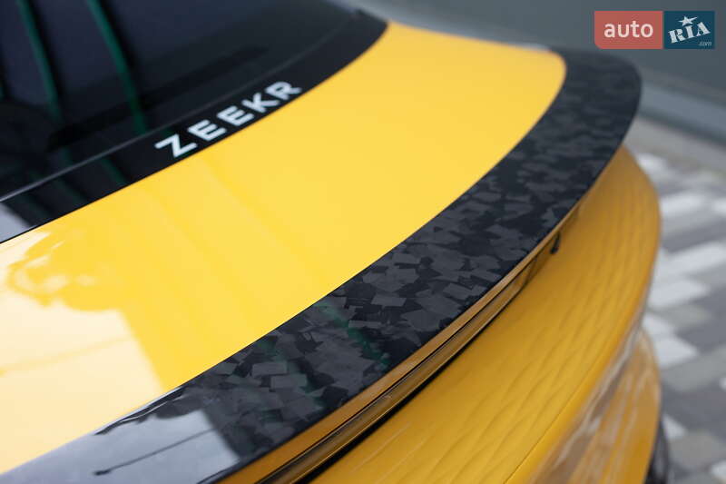 Седан Zeekr 007 2024 в Киеве