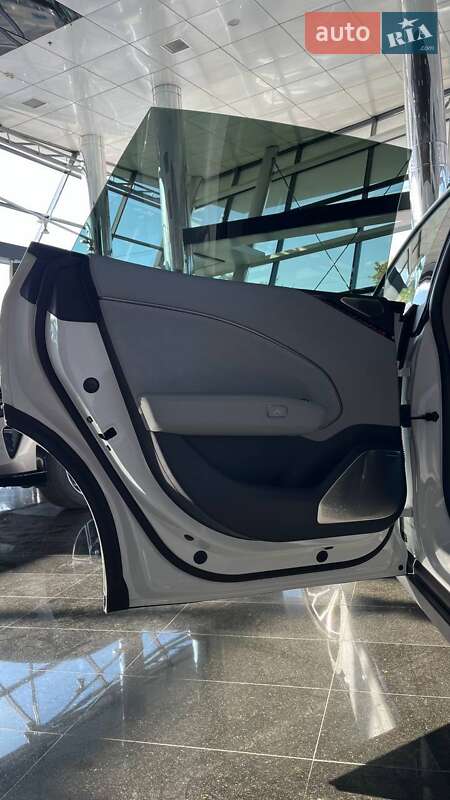 Седан Zeekr 007 2024 в Дніпрі фото 29 Седан Zeekr 007 2024 в Дніпрі