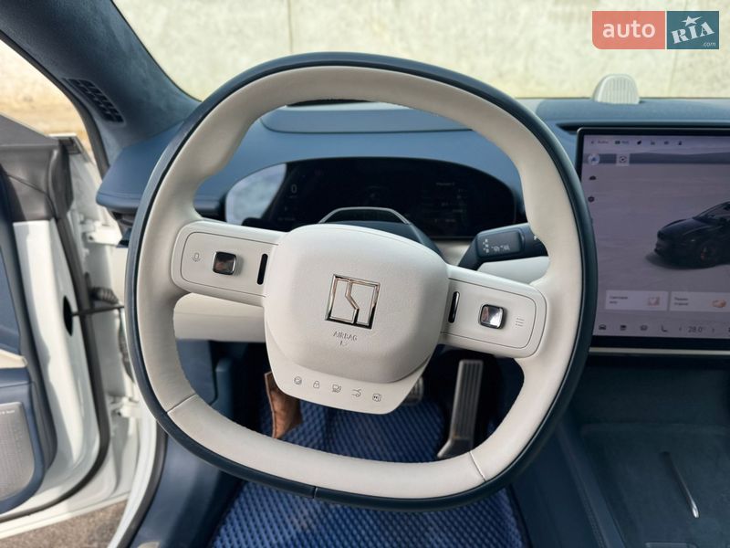 Седан Zeekr 007 2023 в Киеве