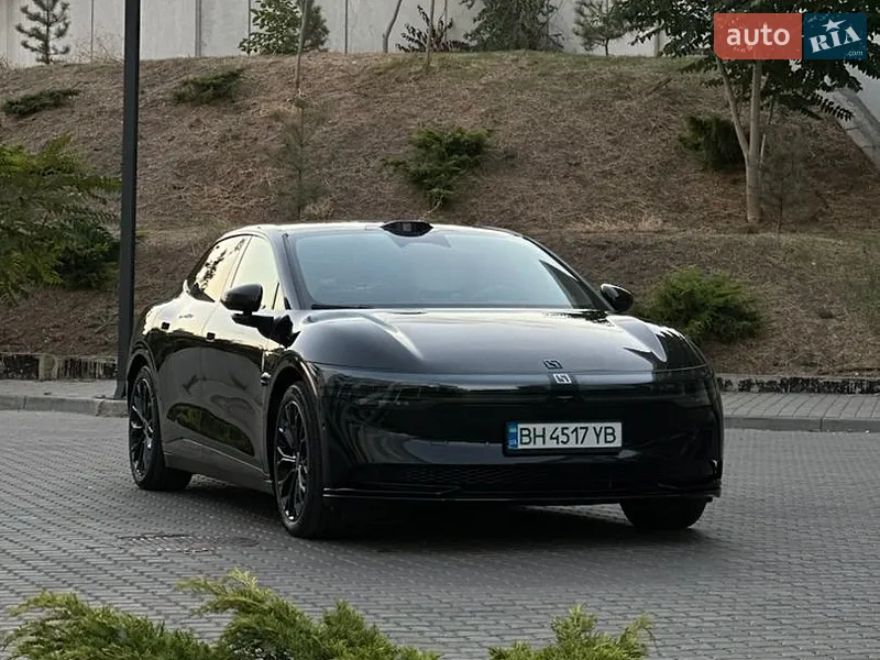 Zeekr 007