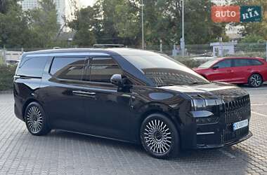 Мінівен Zeekr 009 2023 в 