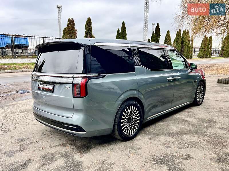 Мінівен Zeekr 009 2024 в Києві