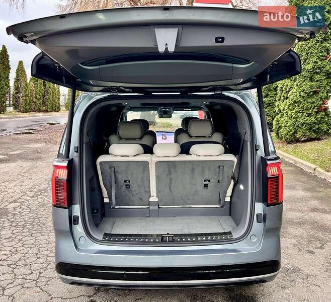 Мінівен Zeekr 009 2024 в Києві