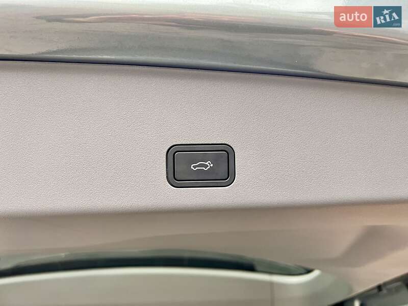 Мінівен Zeekr 009 2024 в Києві