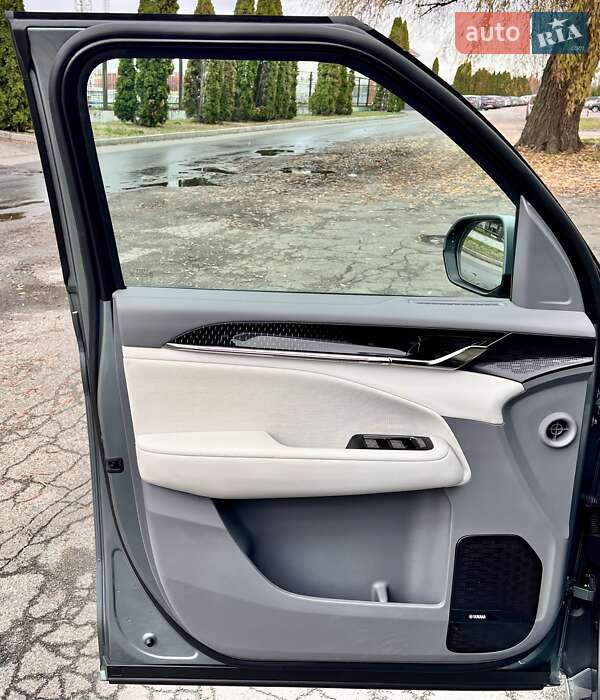 Мінівен Zeekr 009 2024 в Києві