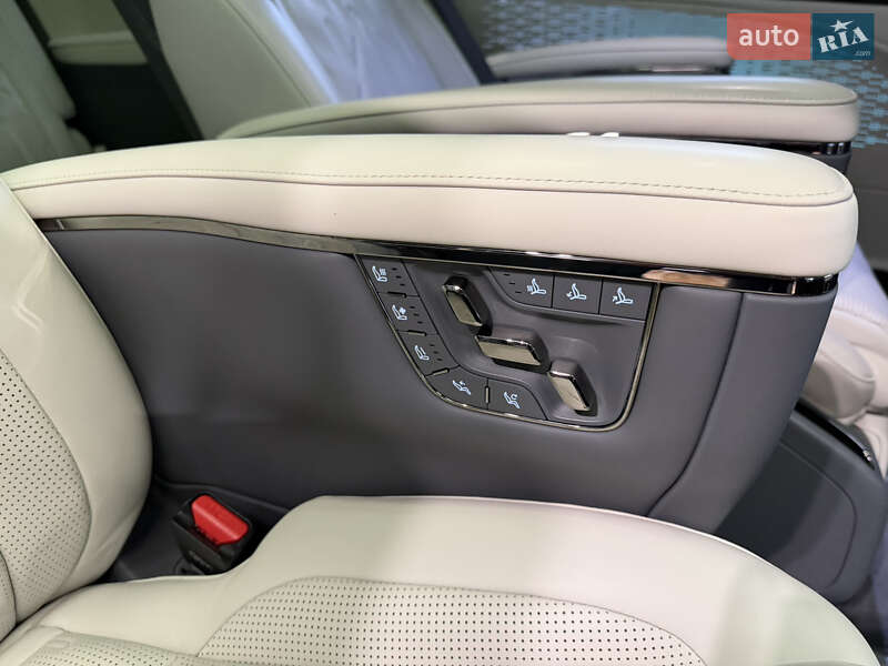 Мінівен Zeekr 009 2024 в Києві