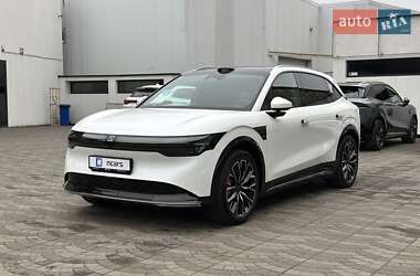 Внедорожник / Кроссовер Zeekr 7X 2024 в 