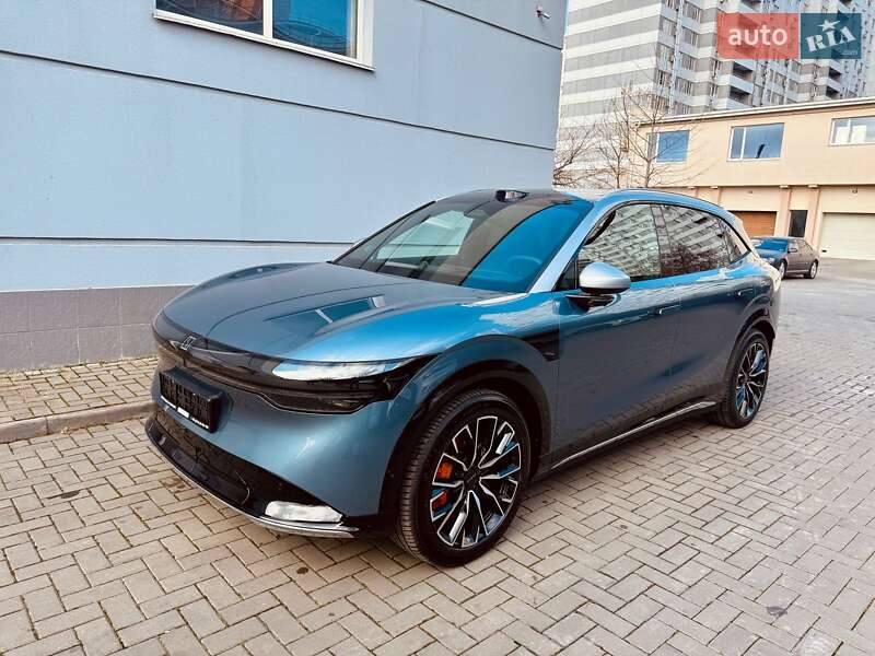Внедорожник / Кроссовер Zeekr 7X 2024 в 