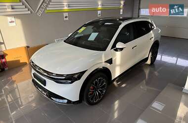 Внедорожник / Кроссовер Zeekr 7X 2025 в 