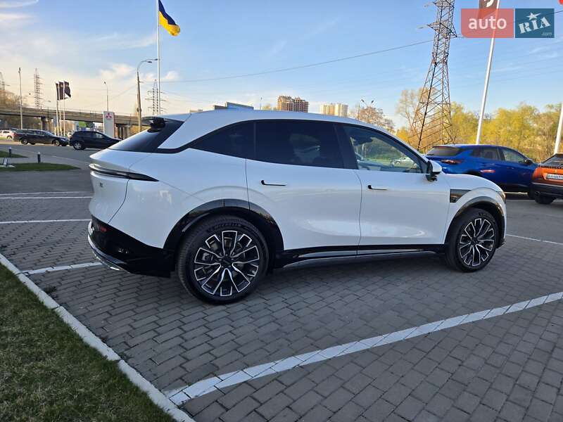 Позашляховик / Кросовер Zeekr 7X 2025 в Києві